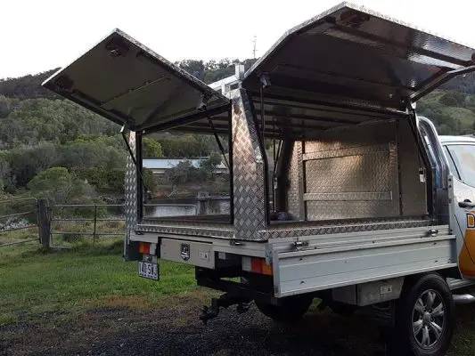 Are premium quality gas struts and rubber seals worth the extra money? - 1