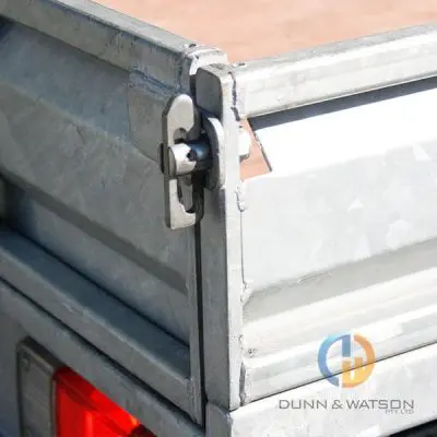 Fastener Anti Luce 1
