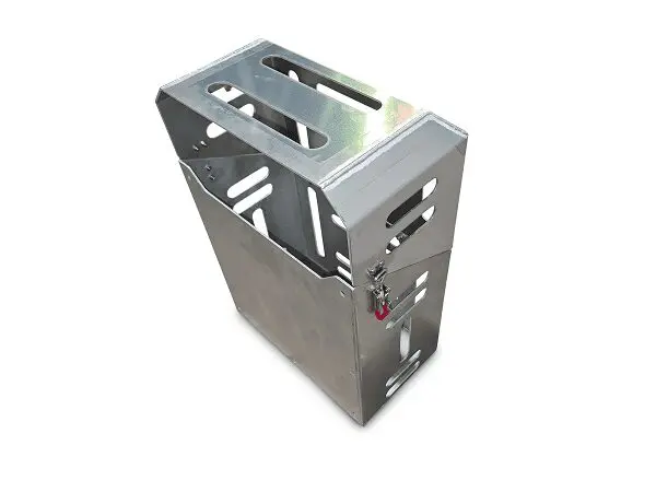 Jerry Can With Lid 3