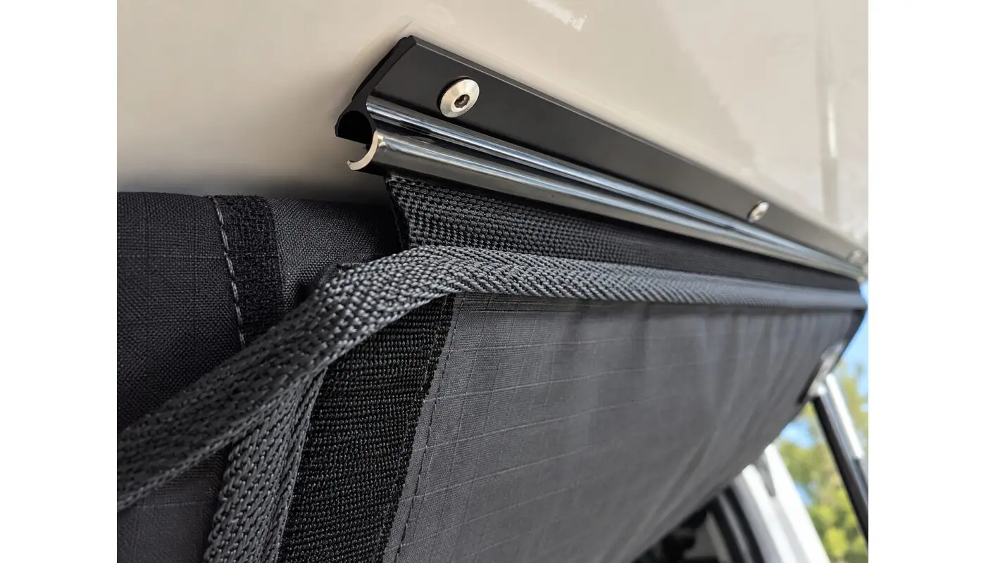 Recovery Tracks Bag - Wall Mountable - 4