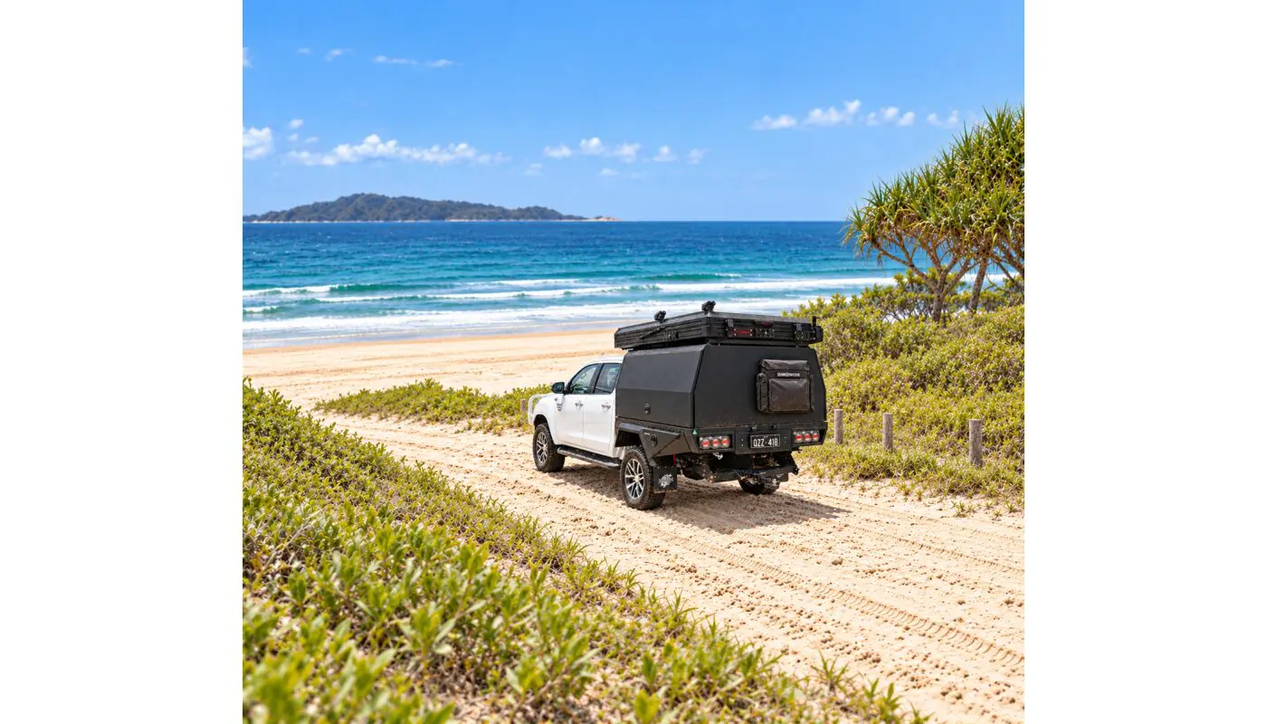 Canopy Wall Bag On 4wd On The Beach.