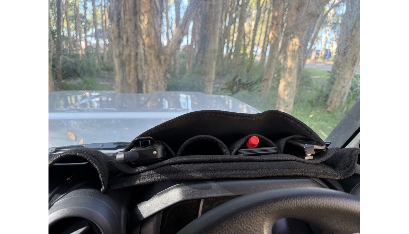 4wd Black Canvas Dash Organiser In 4wd Ute